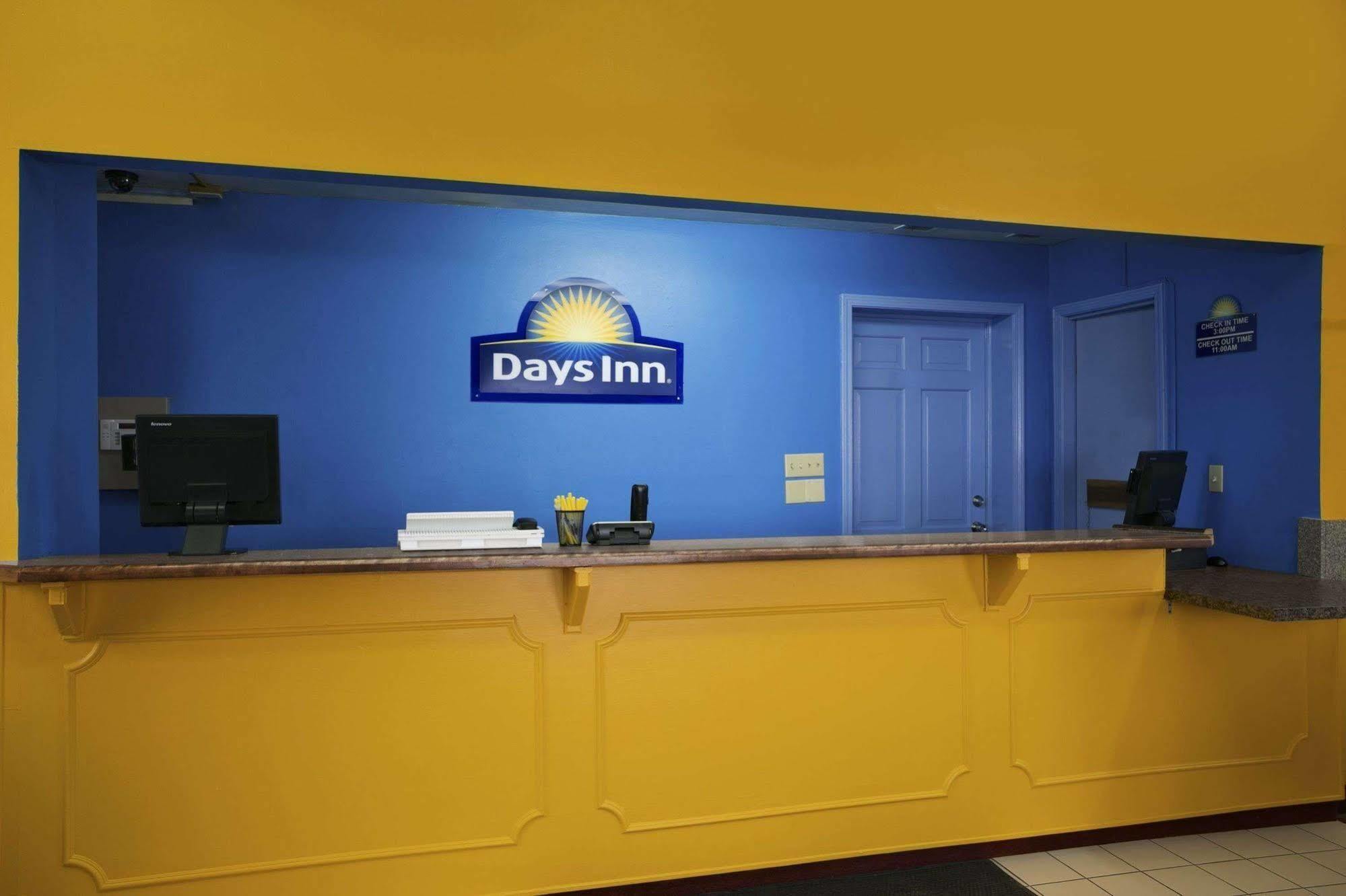 Days Inn By Wyndham Liberty/Ne Kansas City Экстерьер фото